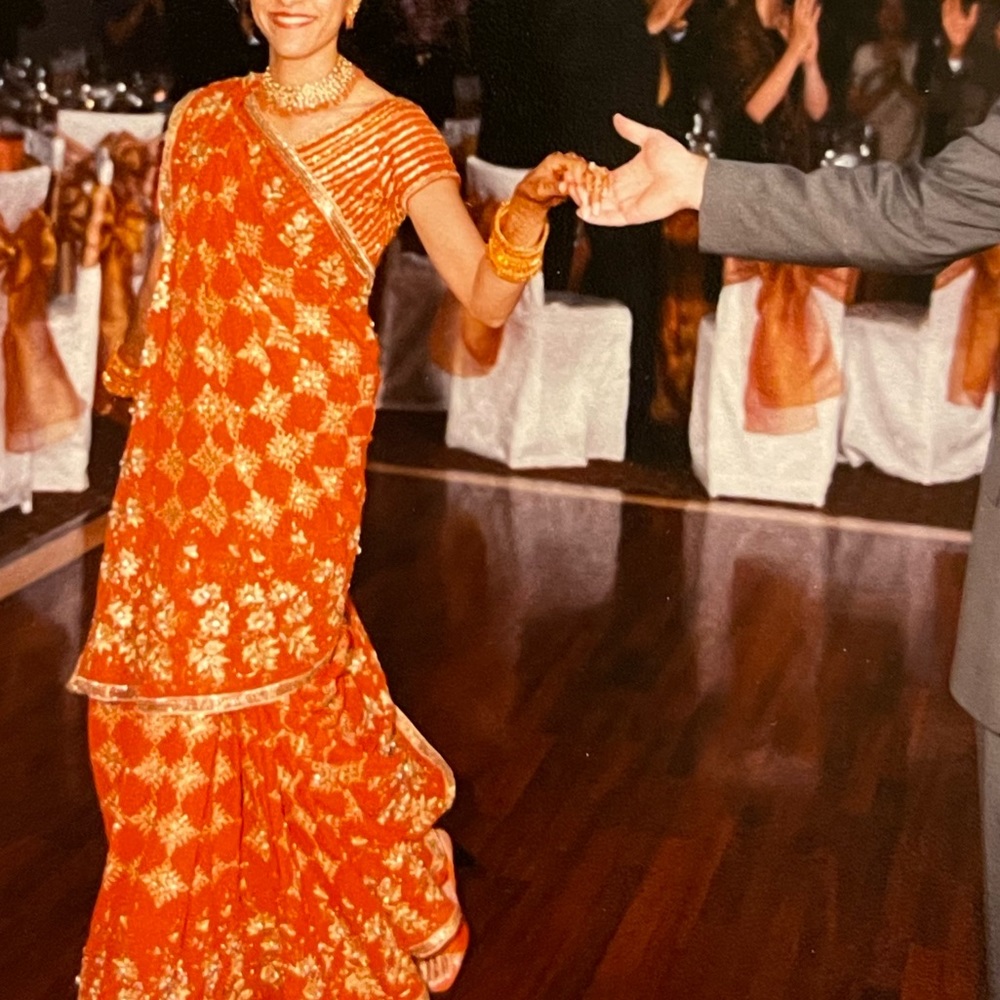 Stunning designer Saree- Zardozi